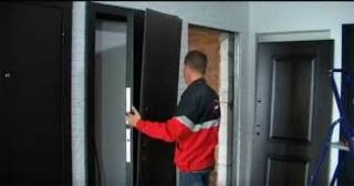 Монтаж МДФ панелей на дверь в Новотроицке в октябре